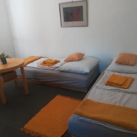 Semesterbostad Retro Nyaralo Balatonberény